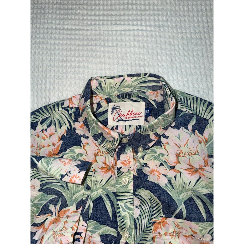 Chubbies Button‎ Down Shirt Mens Medium Navy Blue Tropical Floral Short Sleeve